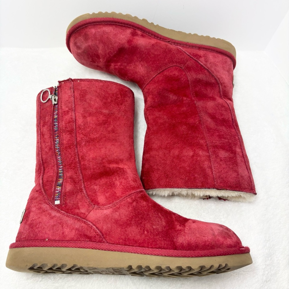 UGG Australia Peyton Red Boots with Rainbow Zippers Size 5